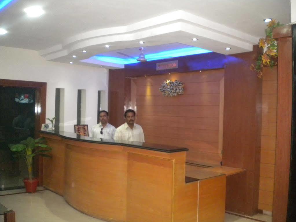 Hotel Sagar Castle Ratlam Екстер'єр фото
